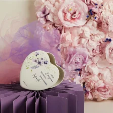 Scatola cuore con candela decoro floreale lilla-Claraluna-26025 CAND